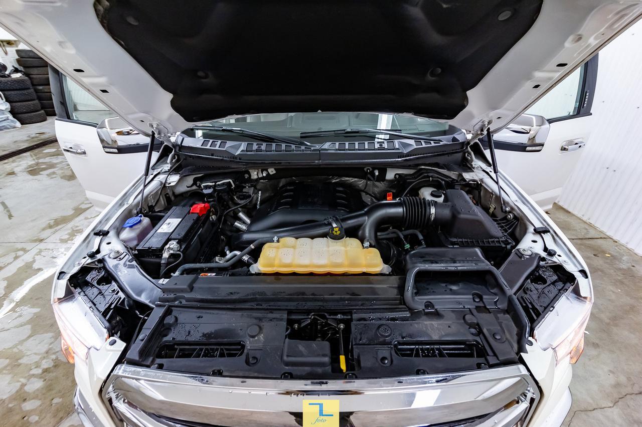 2015 Ford F-150 4x4 Super Crew Lariat FX4 Leather Nav BCam Red Deer AB