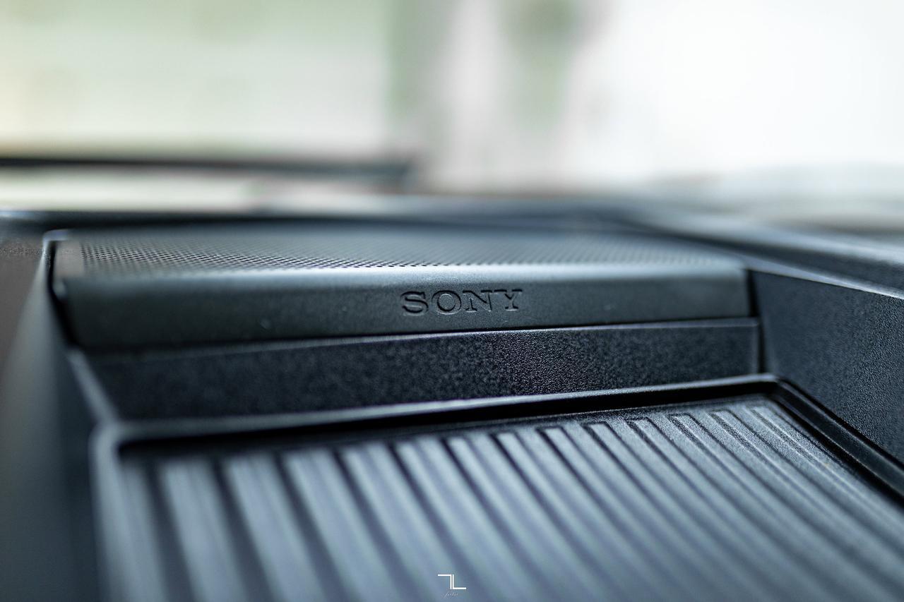 2015 Ford F-150 4x4 Super Crew Lariat FX4 Leather Roof BCam Red Deer AB