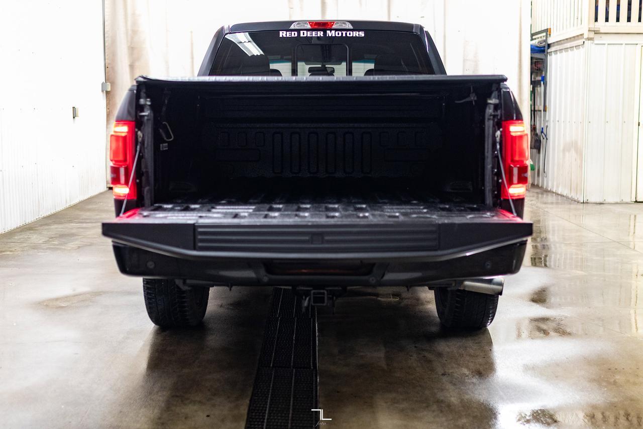 2015 Ford F-150 4x4 Super Crew Lariat FX4 Leather Roof BCam Red Deer AB