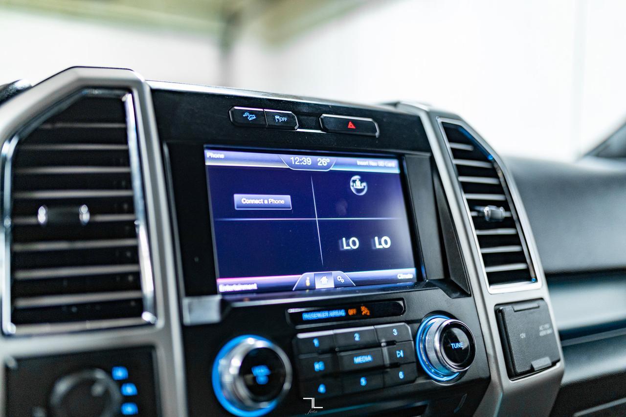 2015 Ford F-150 4x4 Super Crew Lariat FX4 Leather Roof BCam Red Deer AB