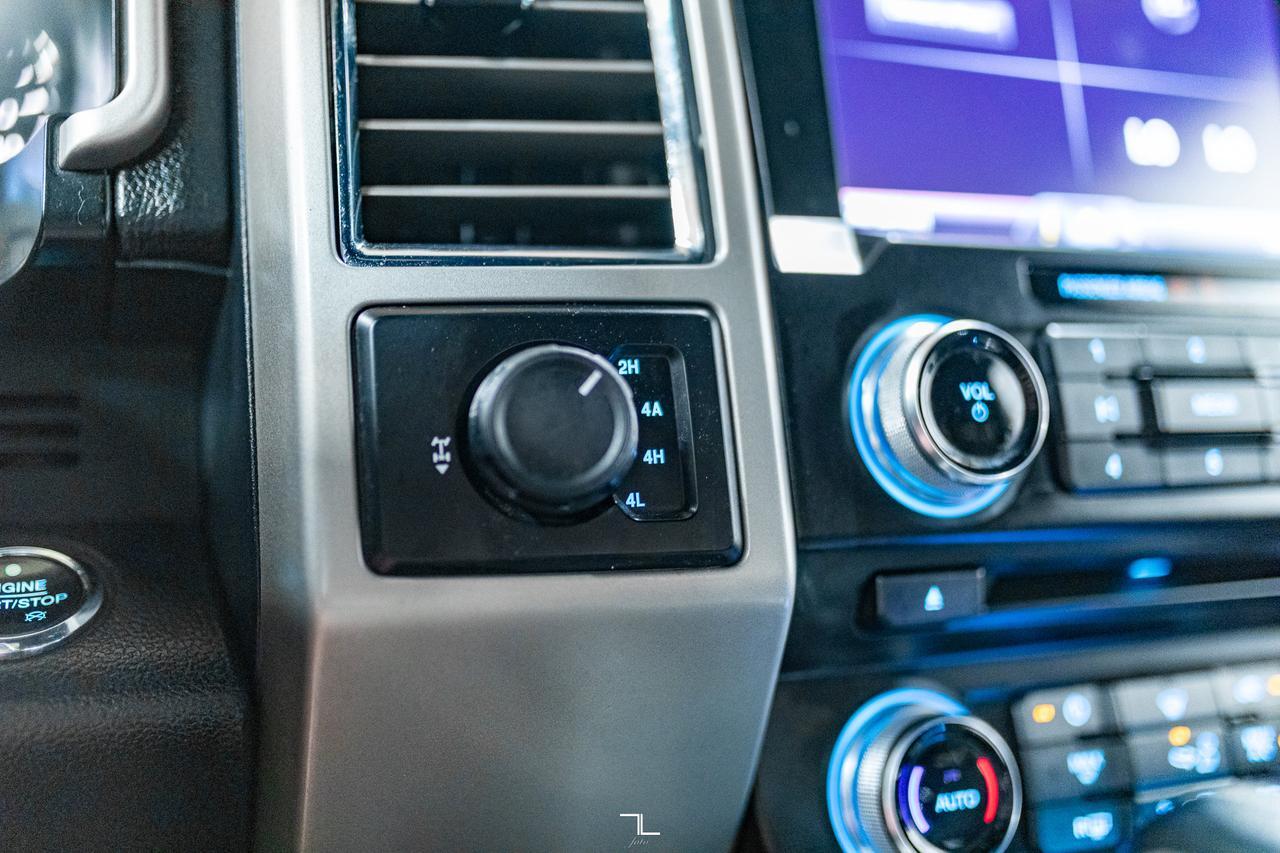 2015 Ford F-150 4x4 Super Crew Lariat FX4 Leather Roof BCam Red Deer AB