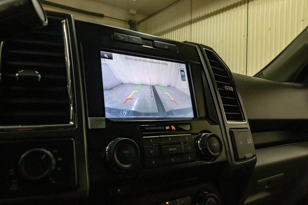 2015 Ford F-150 4x4 Super Crew XLT Longbox BCam Red Deer AB