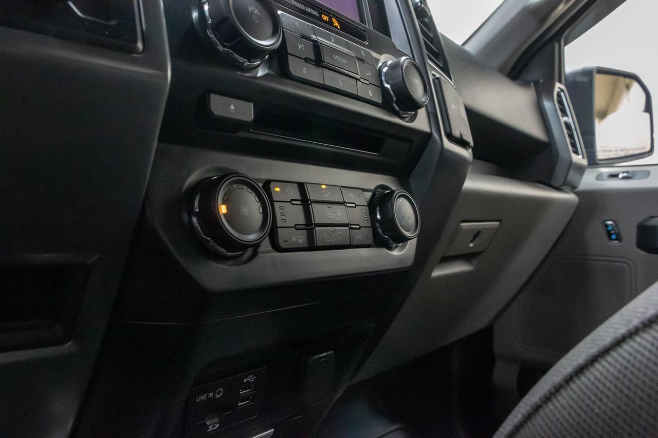 2015 Ford F-150 4x4 Super Crew XLT Longbox BCam Red Deer AB