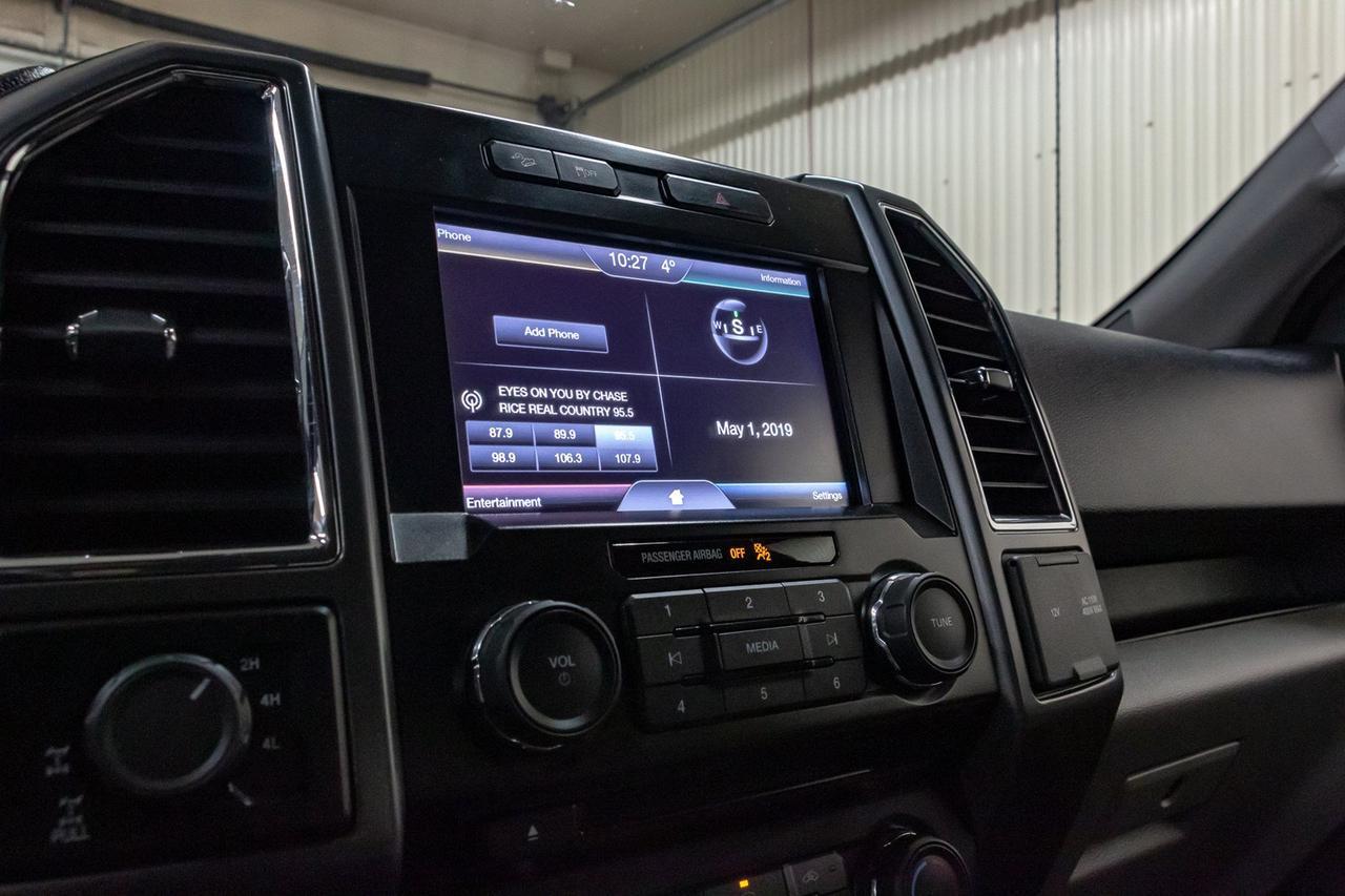 2015 Ford F-150 4x4 Super Crew XLT Longbox BCam Red Deer AB