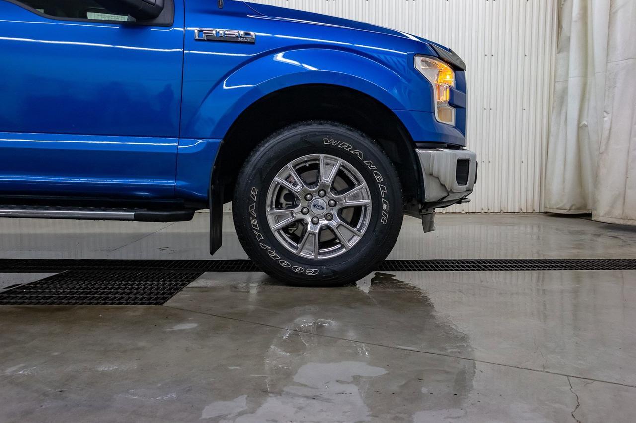 2015 Ford F-150 4x4 Super Crew XLT Longbox BCam Red Deer AB