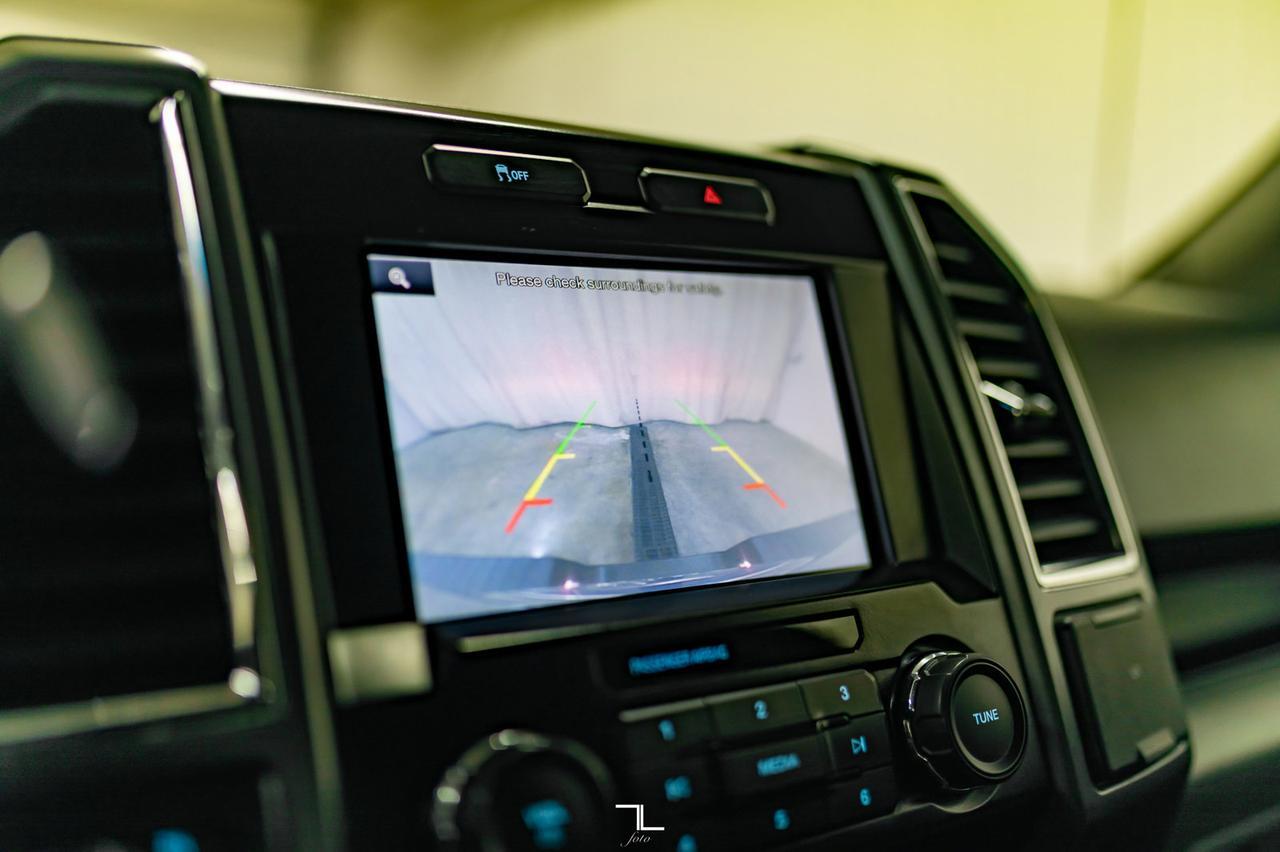 2015 Ford F-150 4x4 Super Crew XLT XTR BCam Red Deer AB