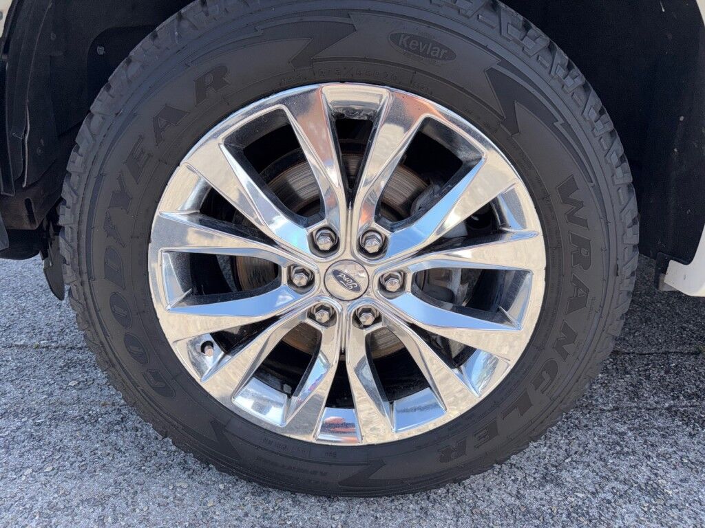 2015 Ford F-150 LARIAT~CLEAN CARFAX~TRAILER BRAKE~BED COVER~LEATHER~NAVIGATION~POWER REAR SLIDING WINDOW~ONLINE FINANCE AND SHIPPING AVAILABLE!!!!