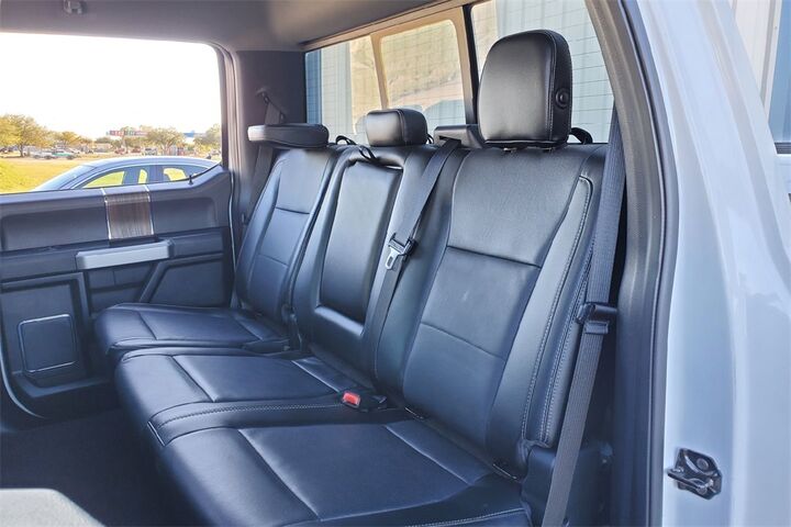 2015 Ford F-150 Lariat  TX