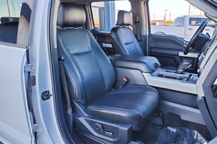 2015 Ford F-150 Lariat  TX