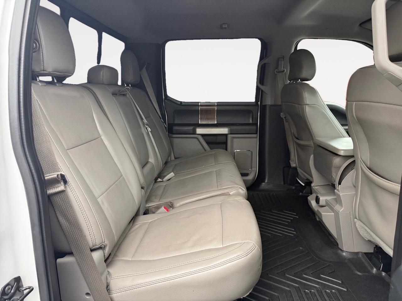 2015 Ford F-150 Lariat, HEATED/VENTILATED SEATS, BLUETOOTH, BED LINER, RUNNING BOARDS, TOW PACKAGE, POWER SLIDING REAR WINDOW, BACKUP CAMERA, POWER FOLDING MIRRORS, CLEAN CARFAX! Norfolk VA