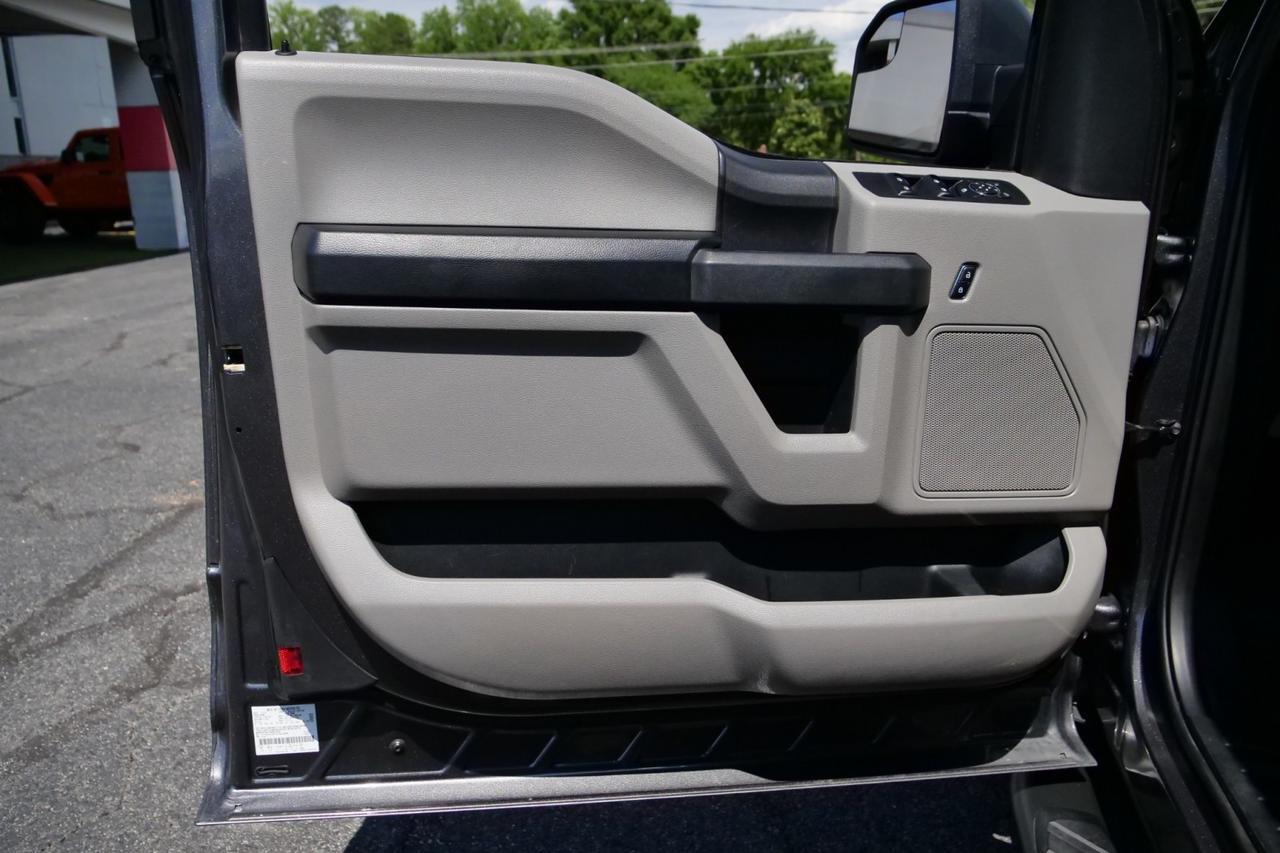 2015 Ford F-150 XL / Sport Appearance Package / 2.7L V6 EcoBoost! Lincolnton NC