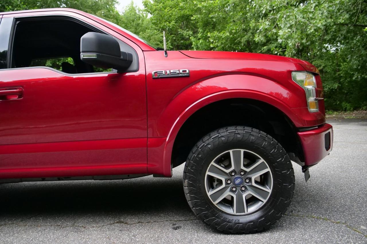 2015 Ford F-150 XLT 4X4 / 5.0L V8 / Sport Appearance Package! Lincolnton NC