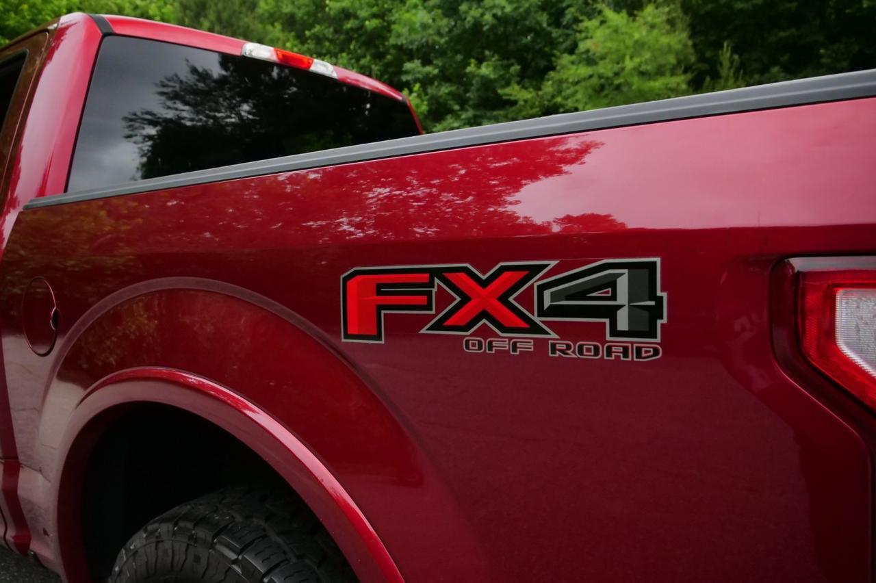 2015 Ford F-150 XLT 4X4 / 5.0L V8 / Sport Appearance Package! Lincolnton NC