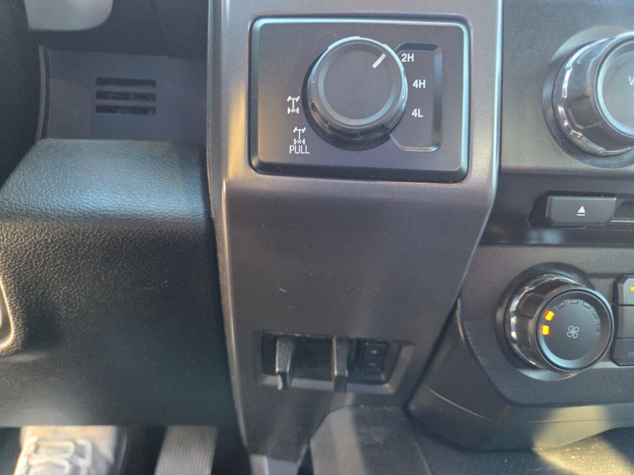 2015 Ford F-150 XLT Charlton MA