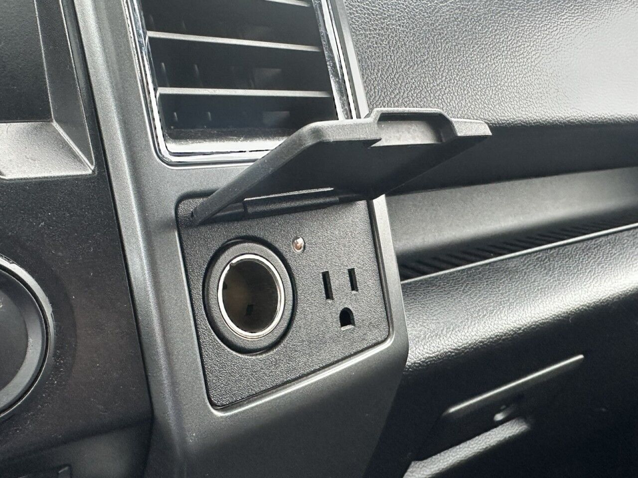 2015 Ford F-150 XLT Charlton MA