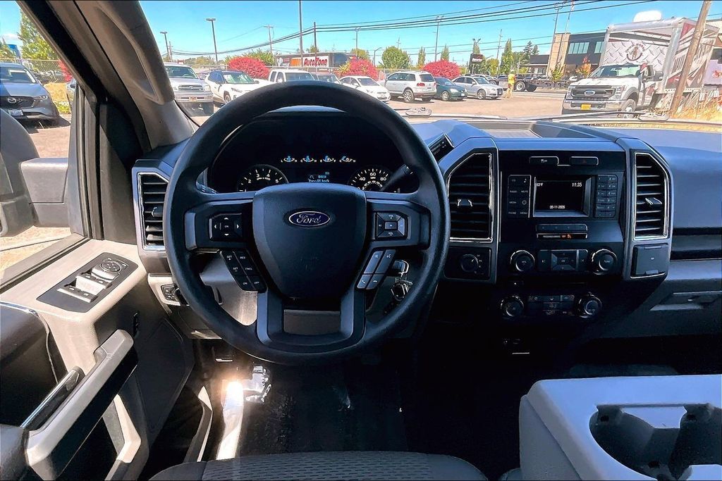 2015 Ford F-150 XLT OR