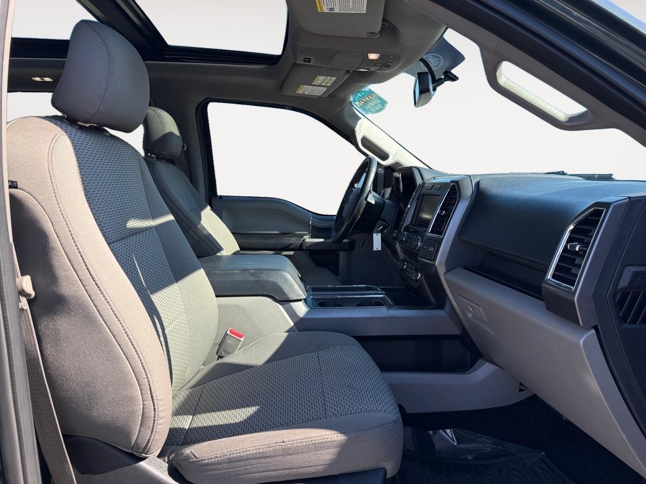 2015 Ford F-150 XLT, MOONROOF, HEATED SEATS, BACKUP CAMERA, POWER SLIDING REAR WINDOW, POWER MIRRORS, RUNNING BOARDS, BED LINER, TONNEAU COVER, TOW PACKAGE, KEYLESS ENTRY, ONLY 1 OWNER, CLEAN CARFAX! Norfolk VA