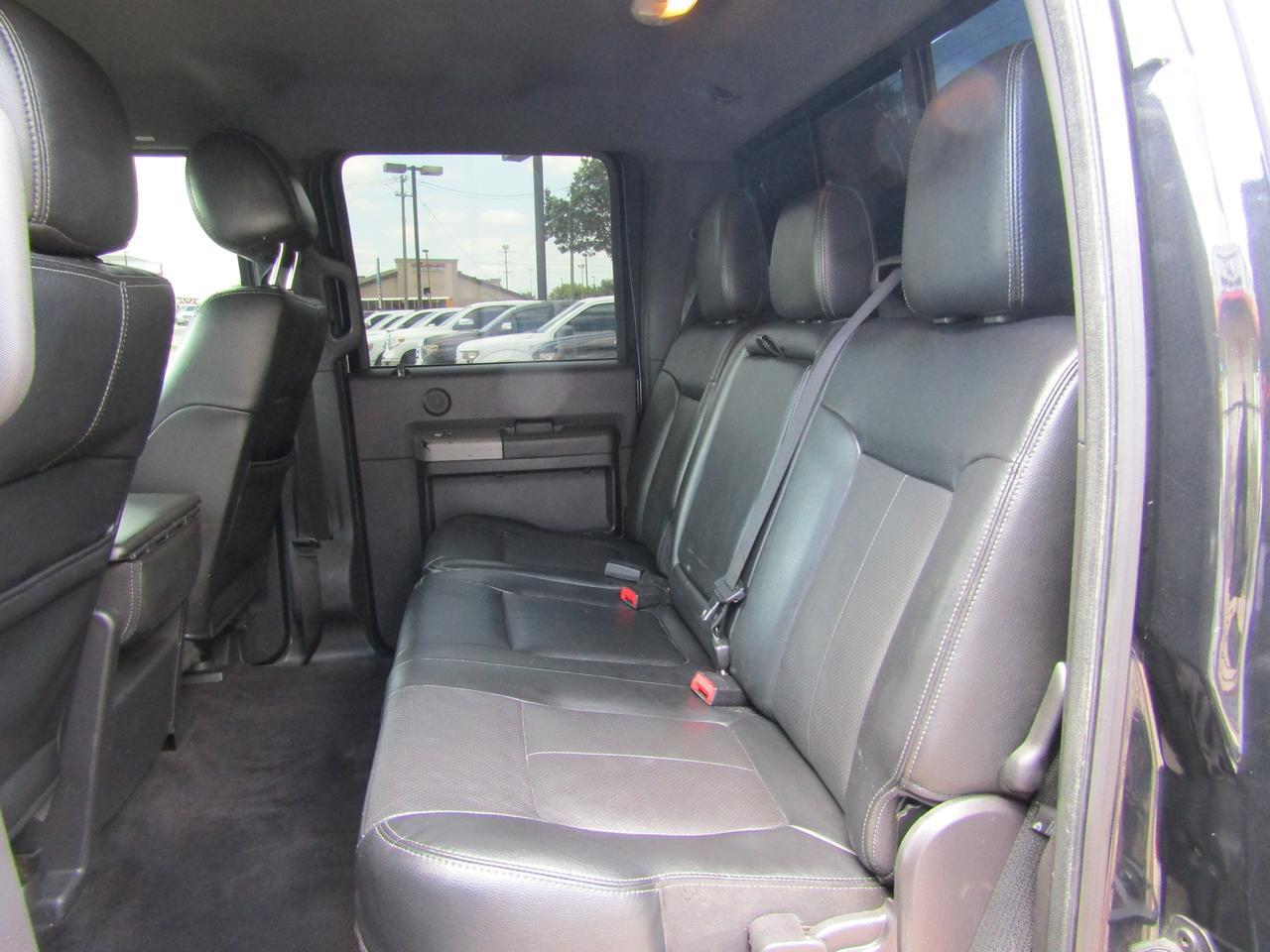 2015 Ford F-250 2WD Crew Cab 156 Lariat Grand Prairie TX
