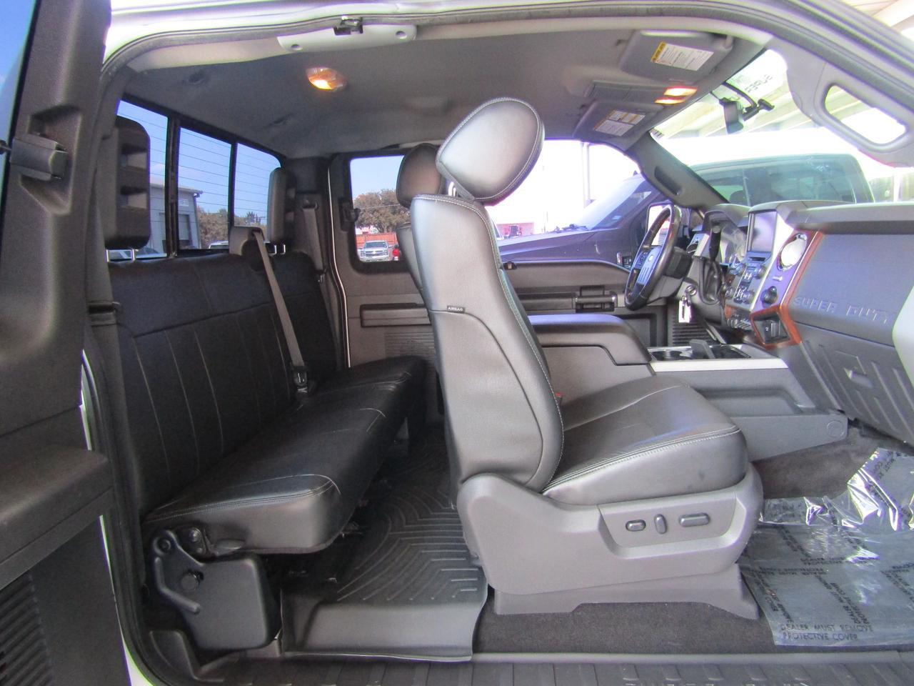 2015 Ford F-250 2WD SuperCab 158 Lariat Grand Prairie TX