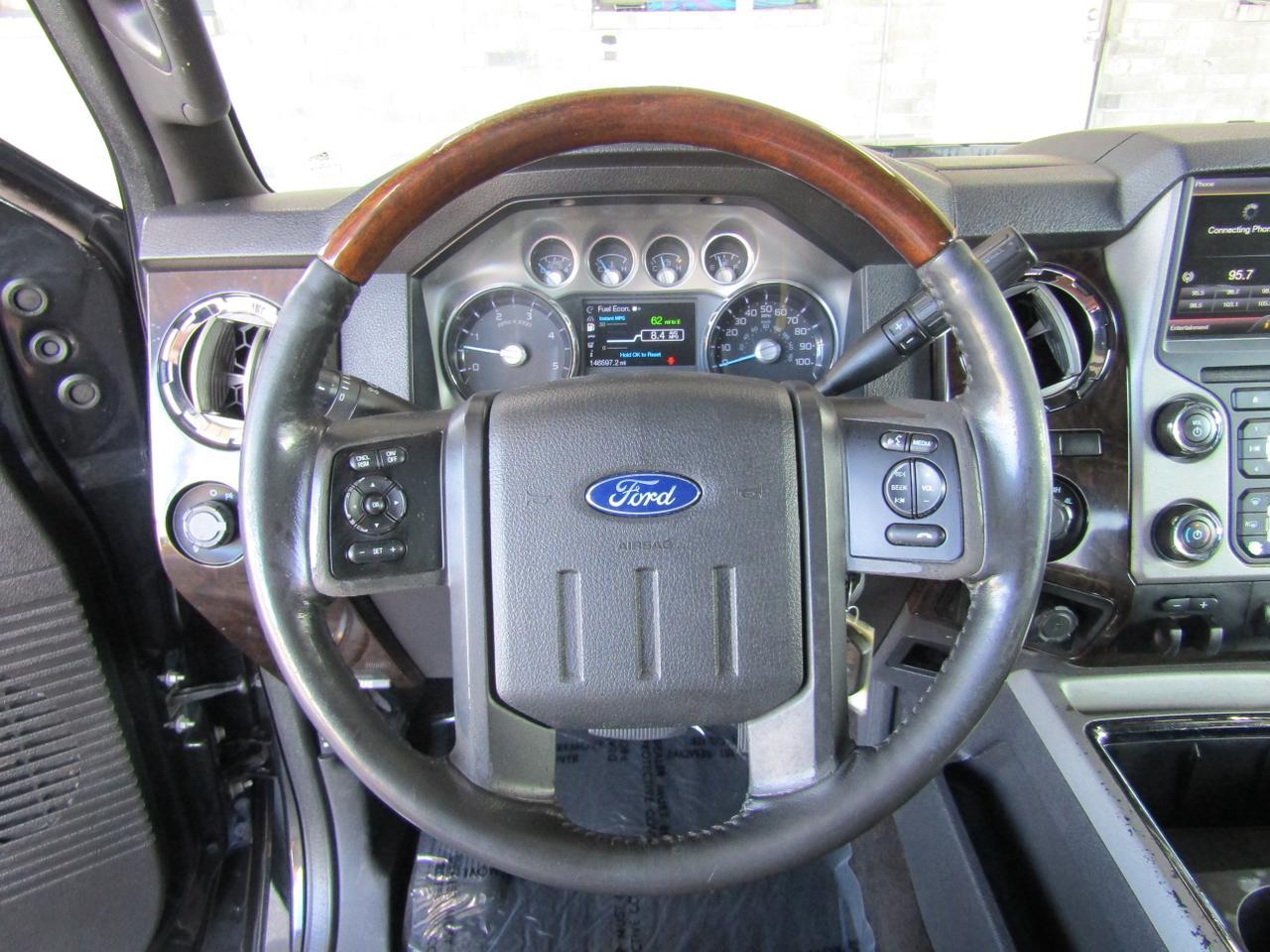 2015 Ford F-250 4WD Crew Cab 156 Platinum Grand Prairie TX