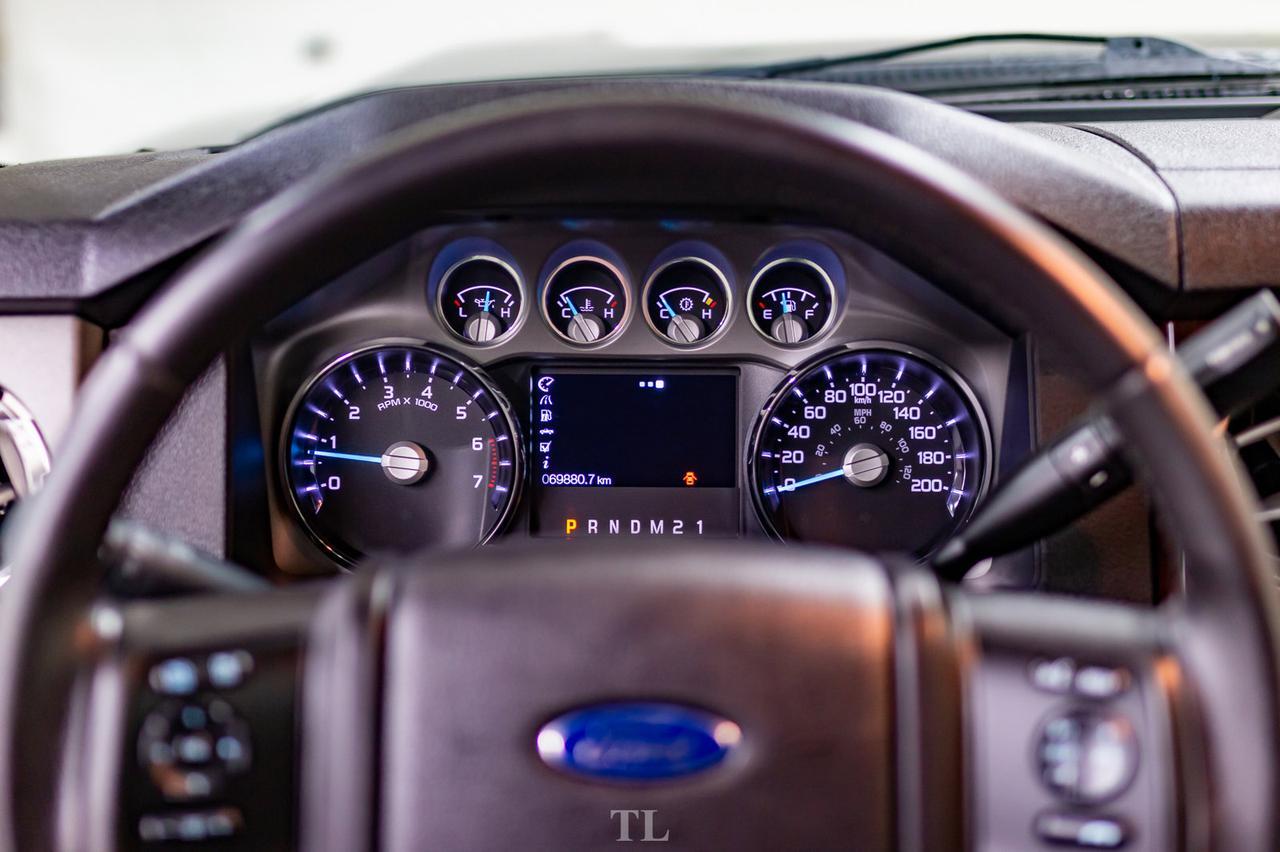 2015 Ford F-250 4x4 Crew Cab Lariat Leather Roof Nav BCam Red Deer AB