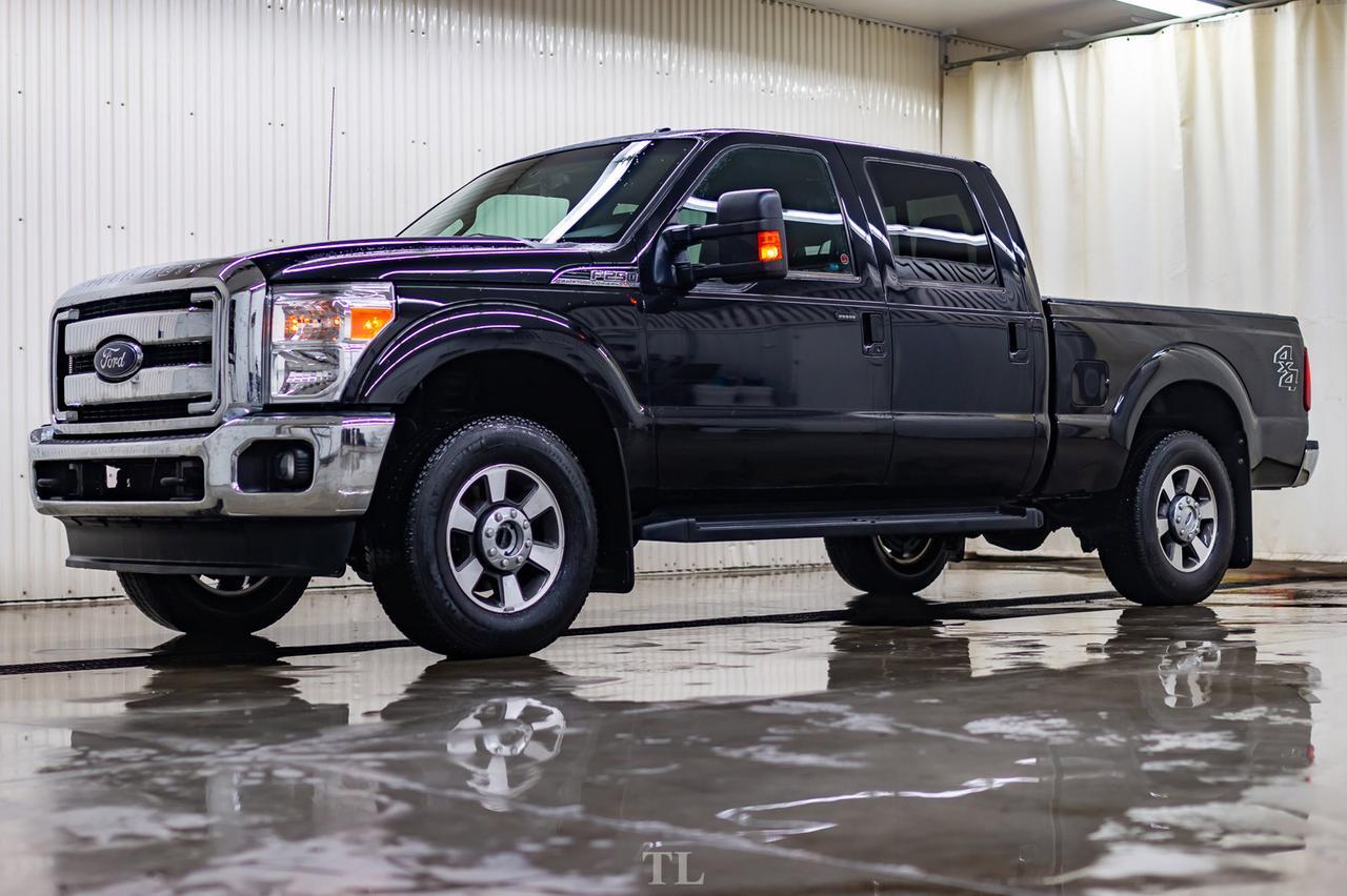2015 Ford F-250 4x4 Crew Cab Lariat Leather Roof Nav BCam Red Deer AB