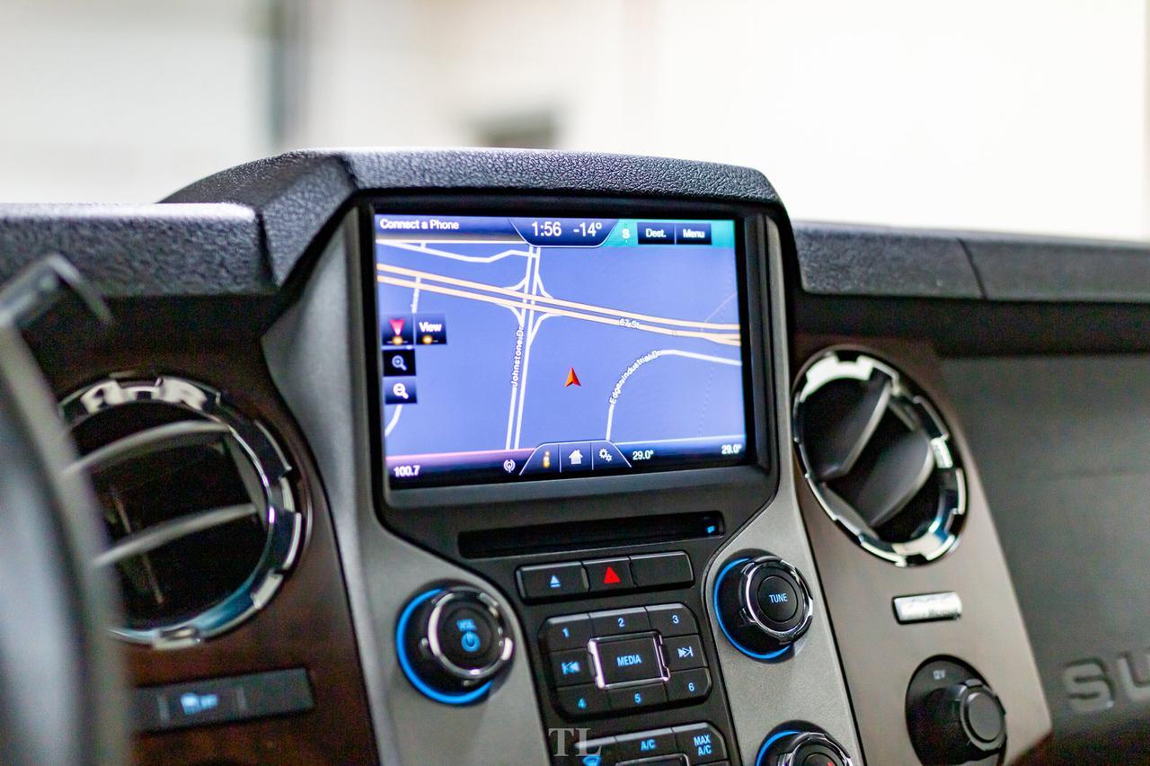 2015 Ford F-250 4x4 Crew Cab Lariat Leather Roof Nav BCam Red Deer AB