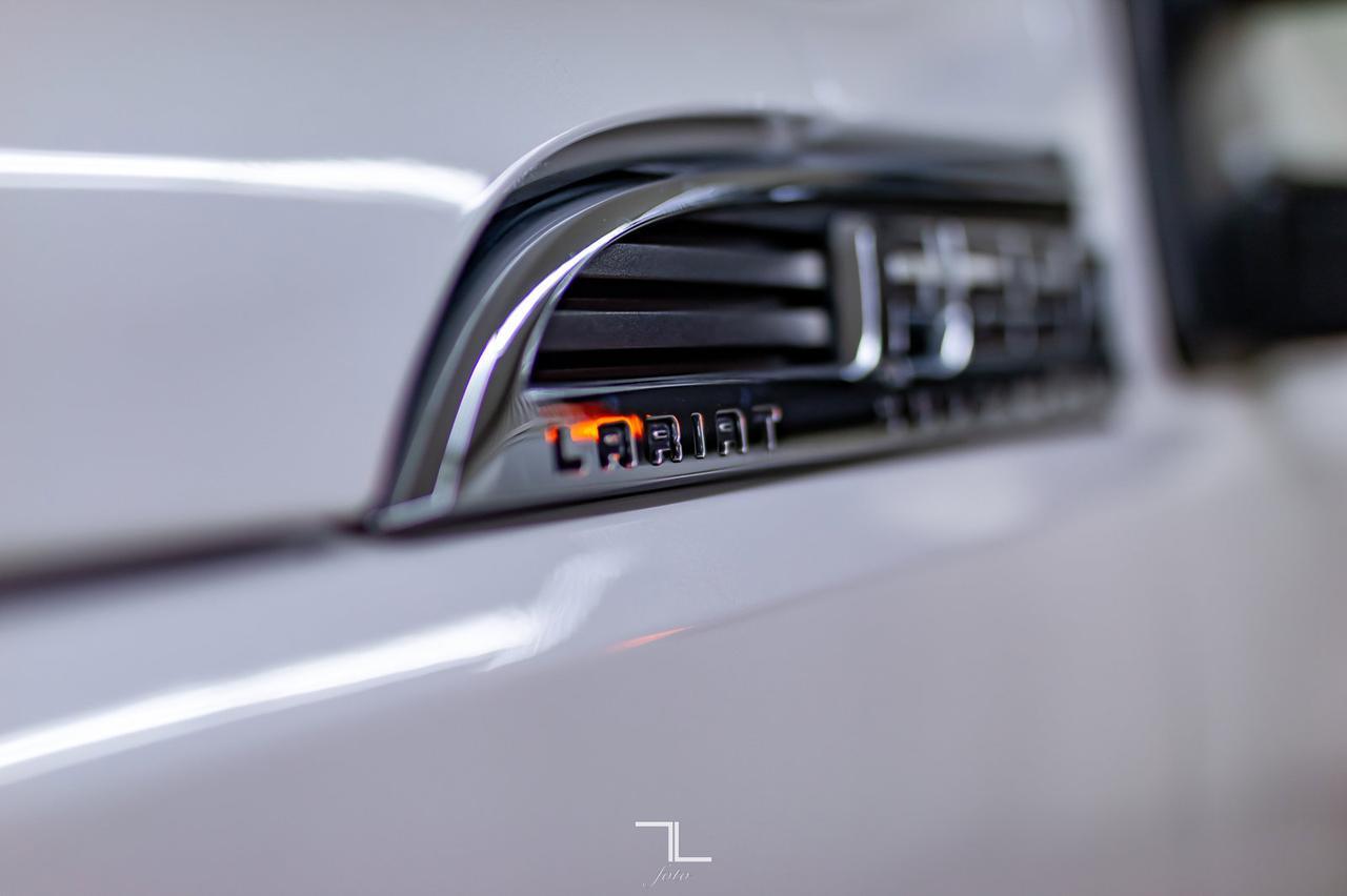 2015 Ford F-250 4x4 Crew Cab Lariat Nav BCam Red Deer AB