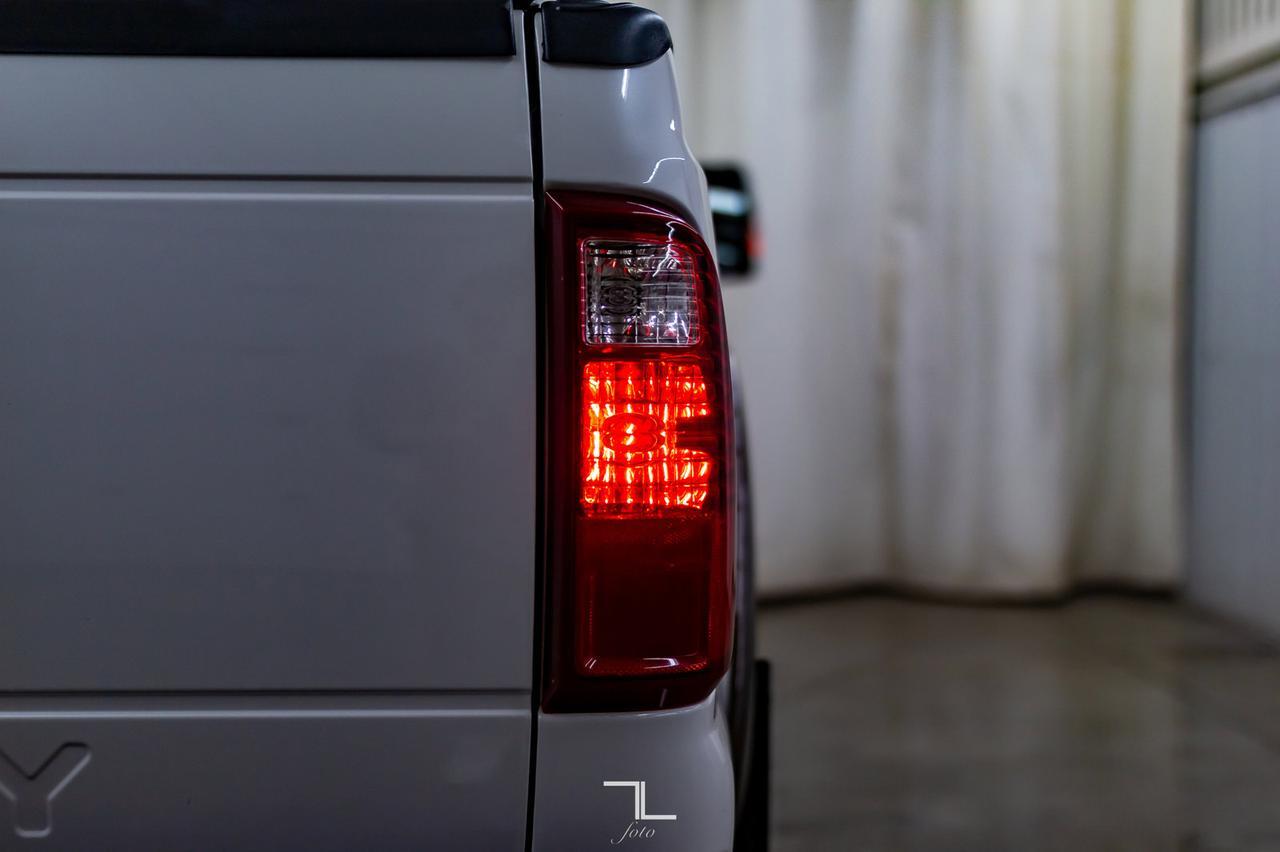 2015 Ford F-250 4x4 Crew Cab Lariat Nav BCam Red Deer AB