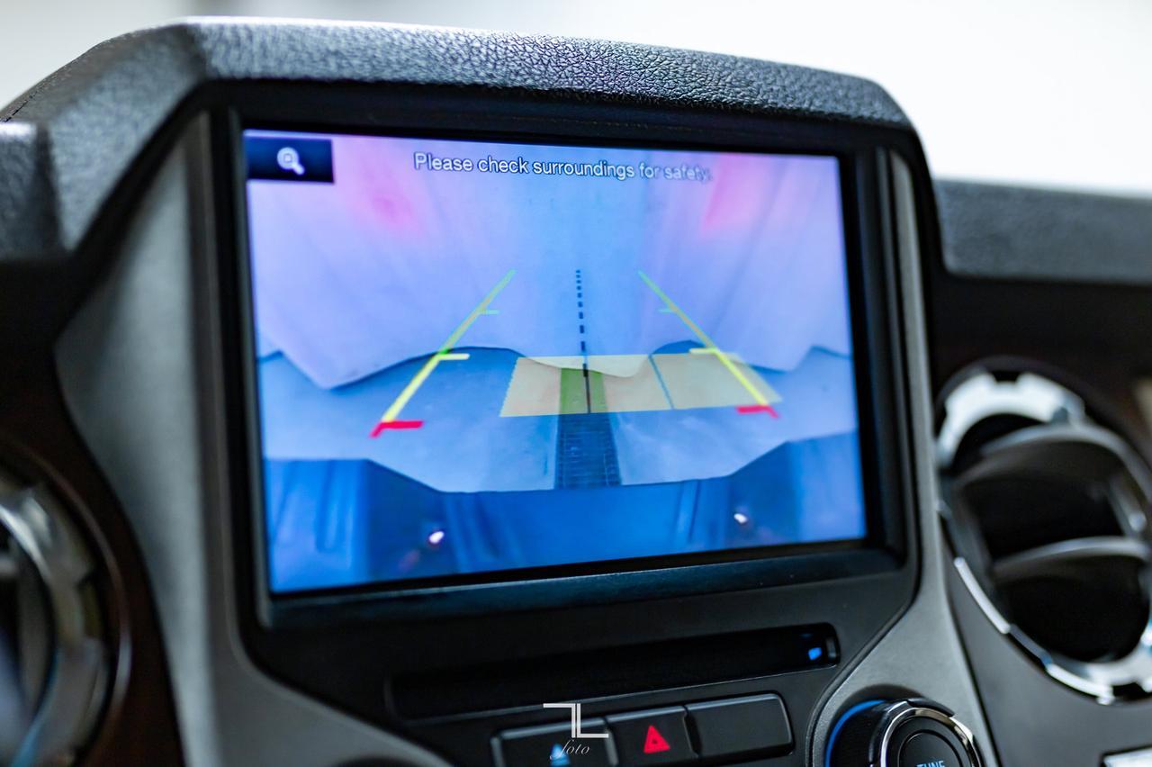 2015 Ford F-250 4x4 Crew Cab Lariat Nav BCam Red Deer AB