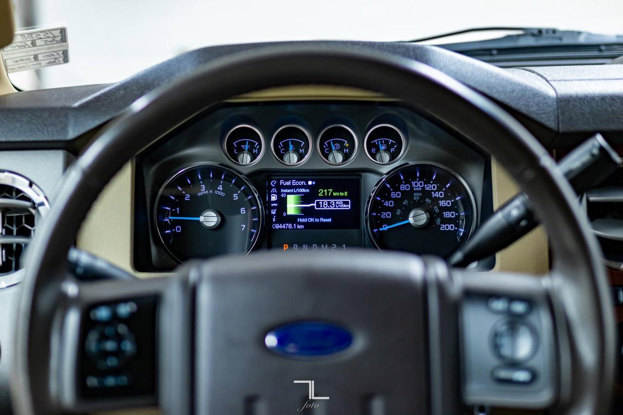 2015 Ford F-250 4x4 Crew Cab Lariat Nav BCam Red Deer AB