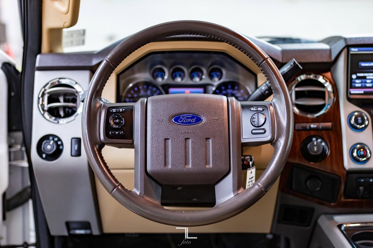 2015 Ford F-250 4x4 Crew Cab Lariat Nav BCam Red Deer AB