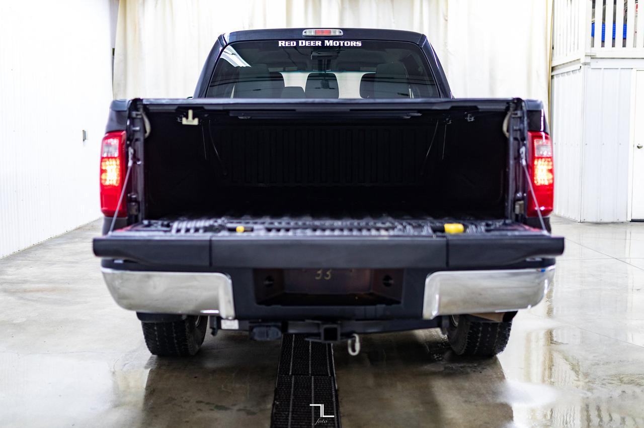 2015 Ford F-250 4x4 Crew Cab XLT BCam Red Deer AB