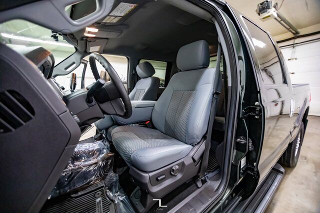 2015 Ford F-250 4x4 Crew Cab XLT Diesel BCam Red Deer AB