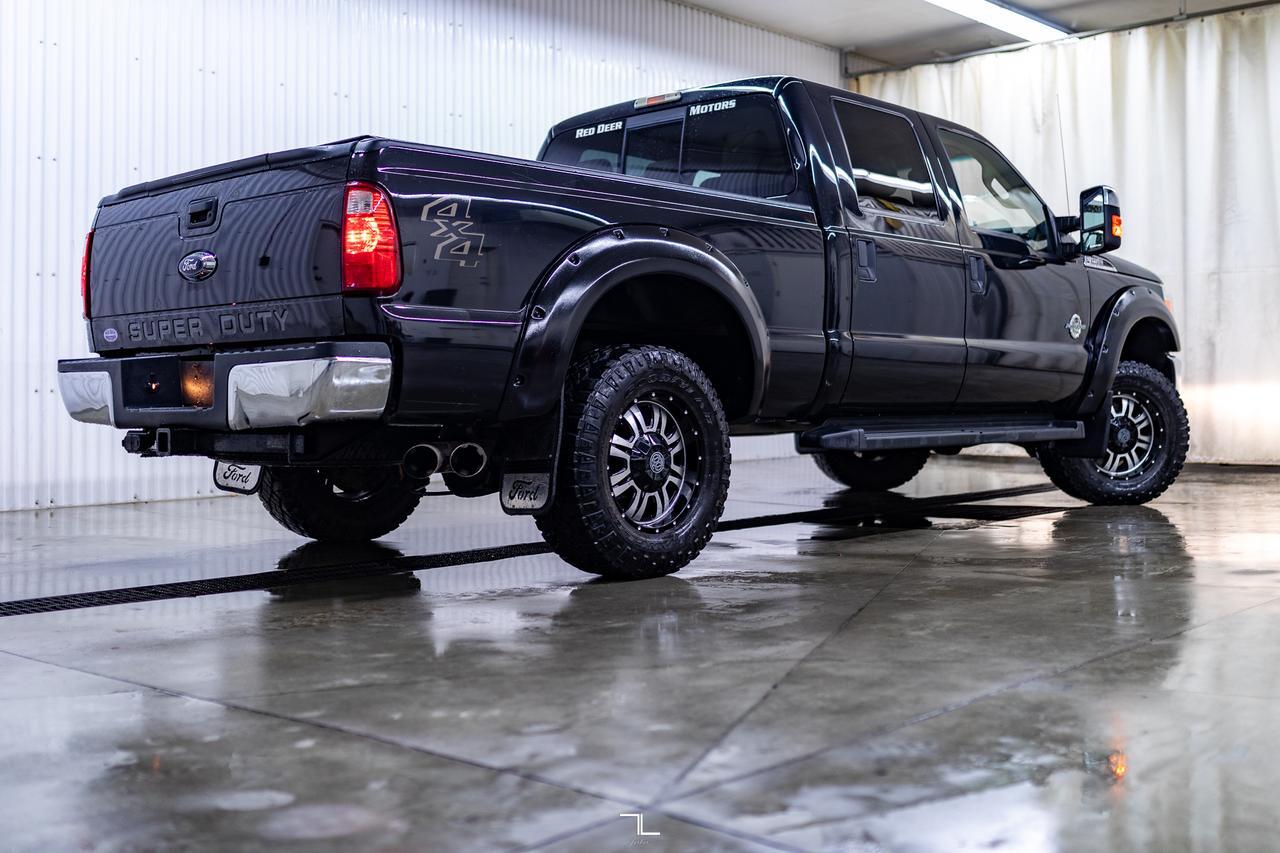 2015 Ford F-250 4x4 Crew Cab XLT Diesel BCam Red Deer AB