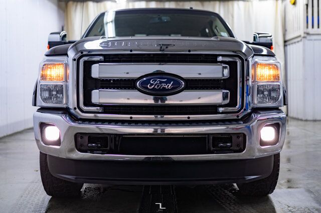 2015 Ford F-250 4x4 Crew Cab XLT Diesel BCam Red Deer AB