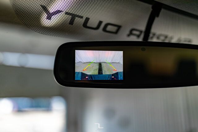 2015 Ford F-250 4x4 Crew Cab XLT FX4 BCam Red Deer AB