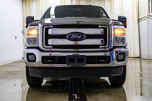 2015 Ford F-250 4x4 Crew Cab XLT FX4 BCam Red Deer AB