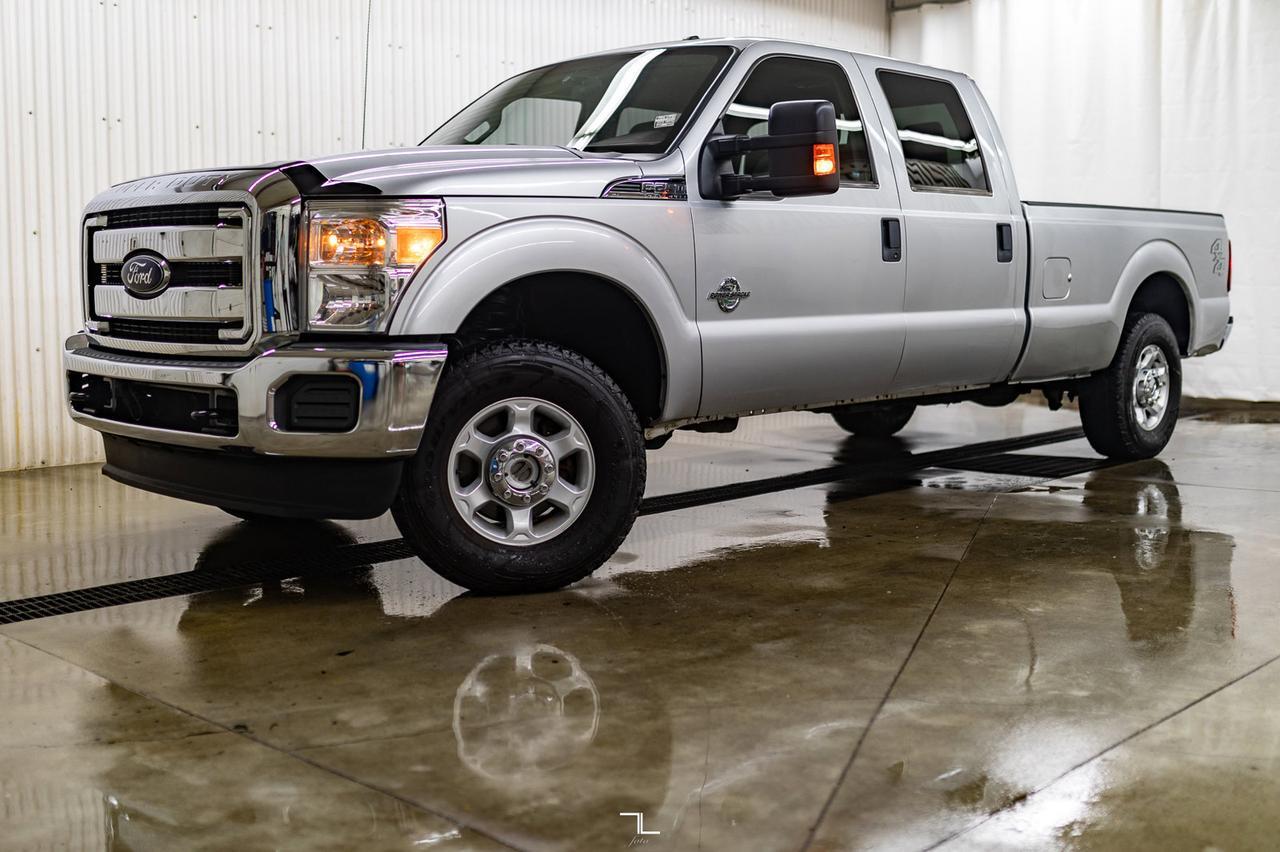 2015 Ford F-250 4x4 Crew Cab XLT Longbox Diesel Red Deer AB