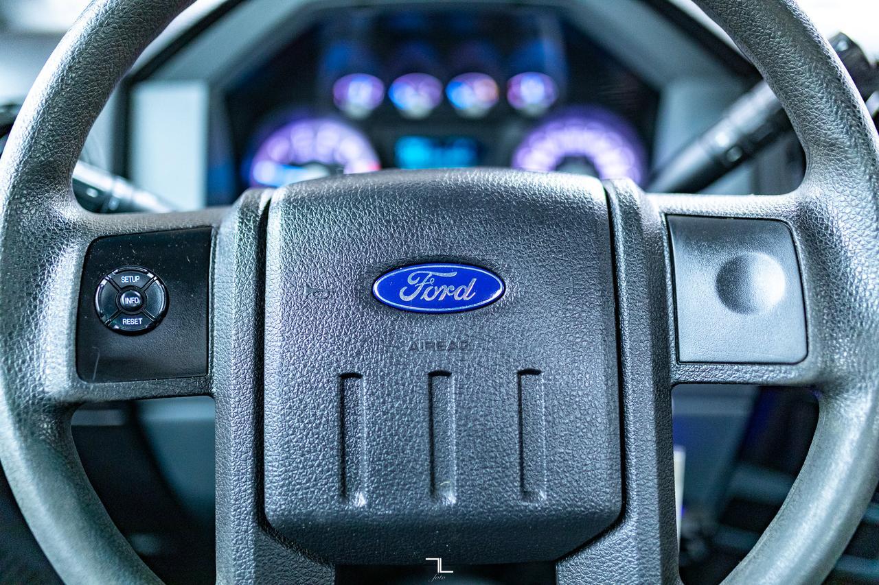 2015 Ford F-250 4x4 Reg Cab XL Longbox Red Deer AB