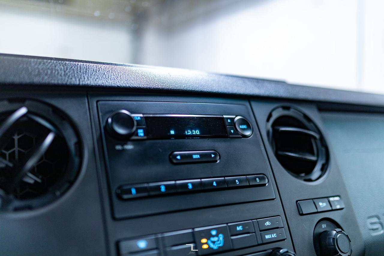 2015 Ford F-250 4x4 Reg Cab XL Longbox Red Deer AB