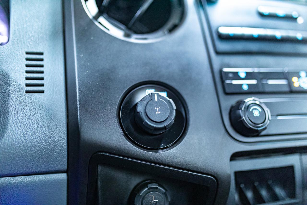 2015 Ford F-250 4x4 Reg Cab XL Longbox Red Deer AB