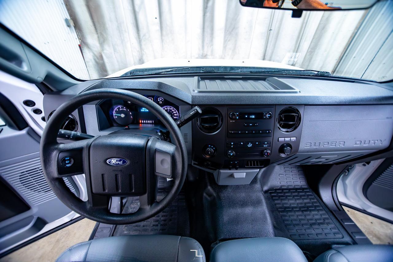 2015 Ford F-250 4x4 Reg Cab XL Longbox Red Deer AB