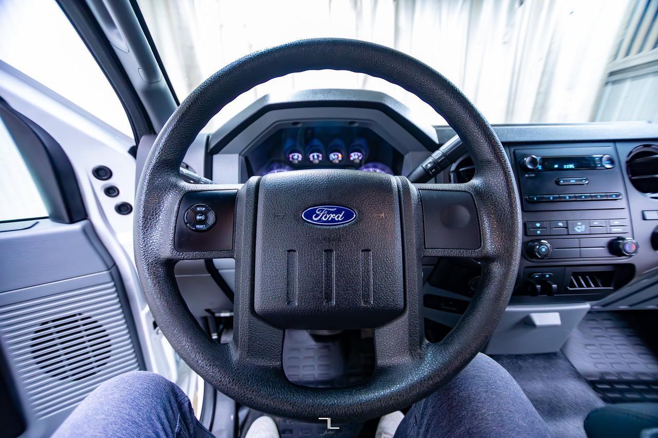 2015 Ford F-250 4x4 Reg Cab XL Longbox Red Deer AB
