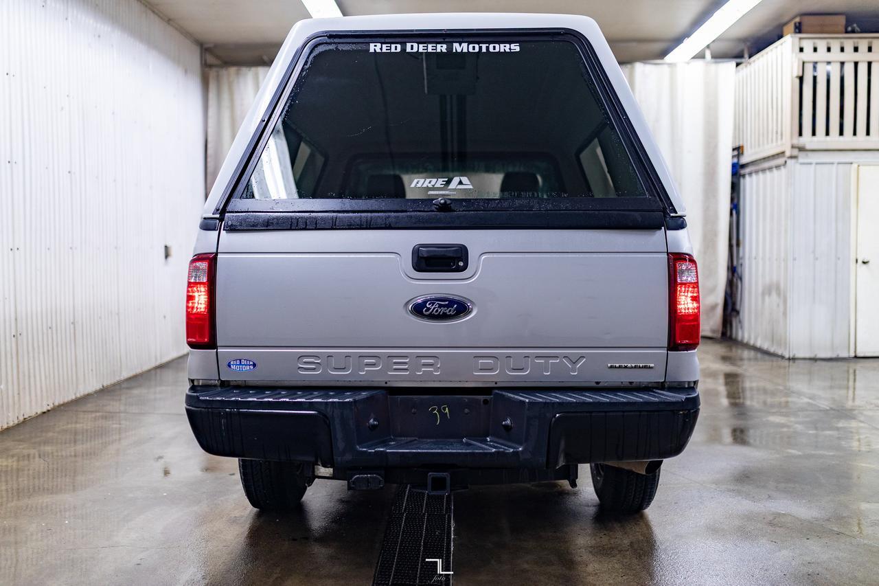 2015 Ford F-250 4x4 Reg Cab XL Longbox Topper Red Deer AB