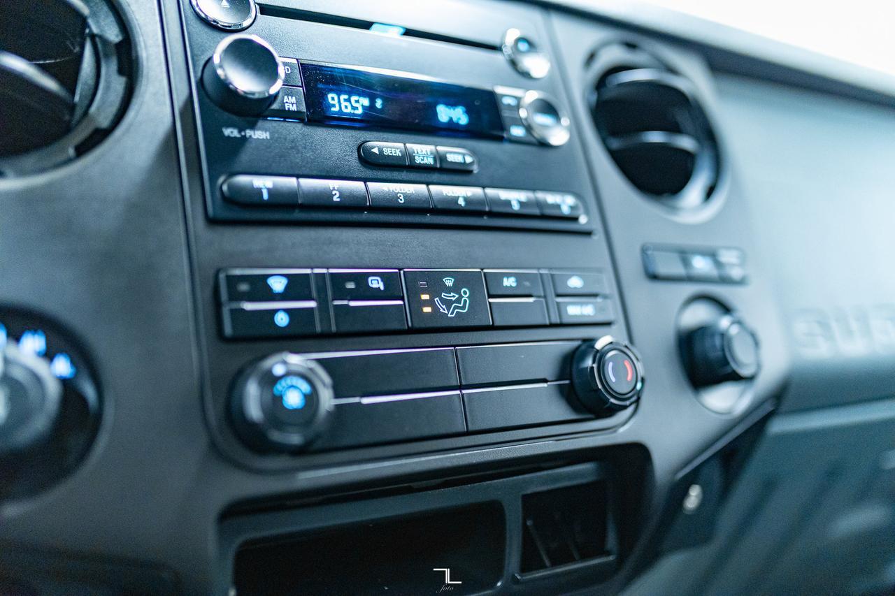 2015 Ford F-250 4x4 Reg Cab XL Longbox Topper Red Deer AB