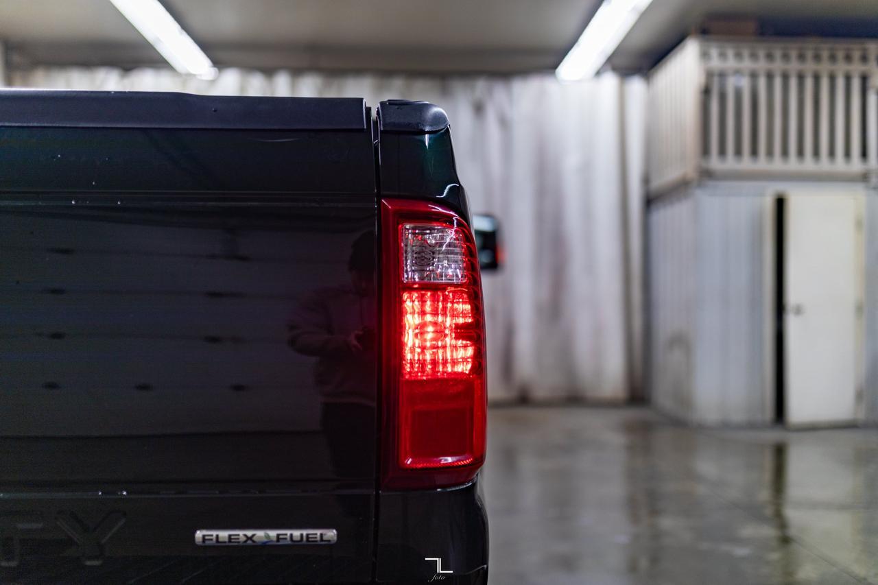 2015 Ford F-250 4x4 Reg Cab XL Red Deer AB