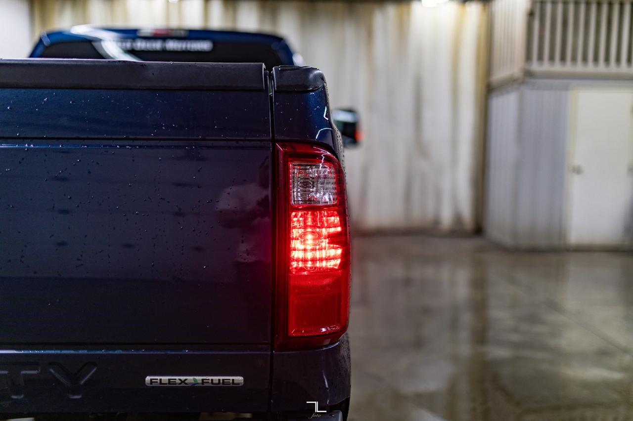 2015 Ford F-250 4x4 Super Cab XL Longbox Red Deer AB