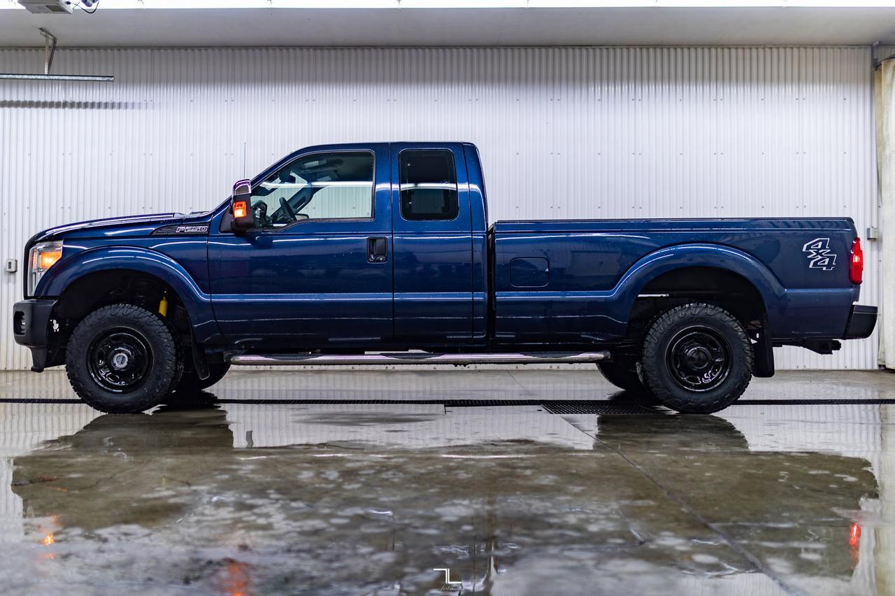 2015 Ford F-250 4x4 Super Cab XL Longbox Red Deer AB