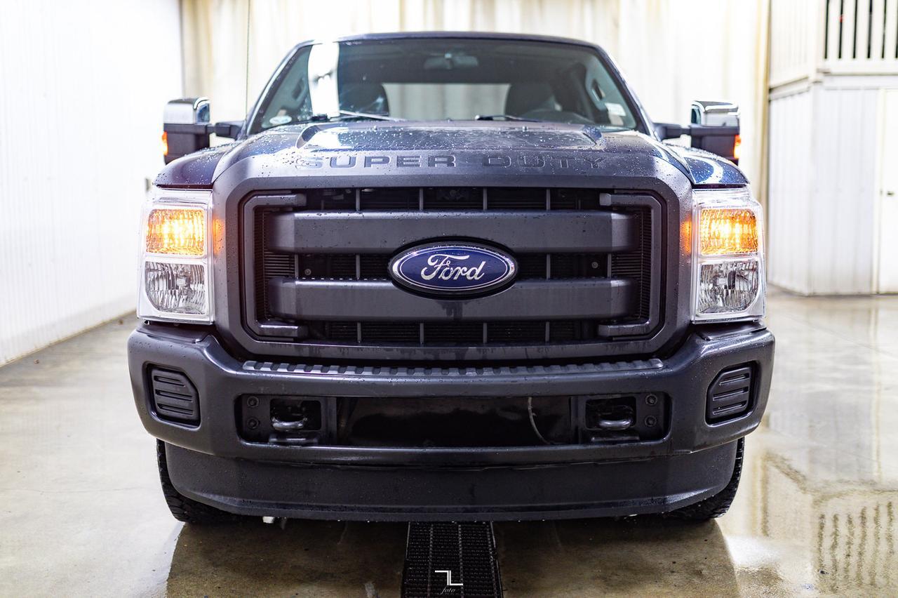 2015 Ford F-250 4x4 Super Cab XL Longbox Red Deer AB